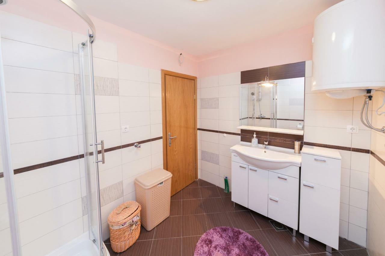 Holiday Home Antonio Dracevac Ninski Ngoại thất bức ảnh