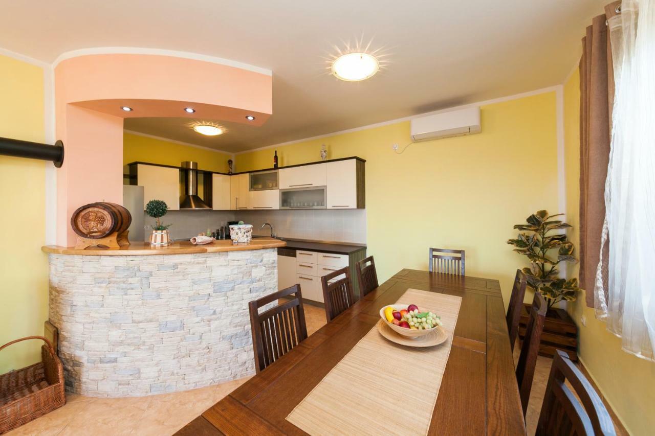 Holiday Home Antonio Dracevac Ninski Ngoại thất bức ảnh