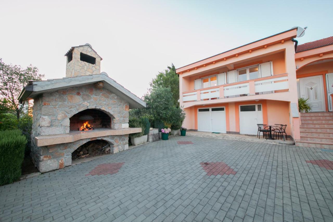 Holiday Home Antonio Dracevac Ninski Ngoại thất bức ảnh